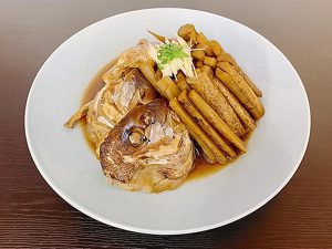 敦賀真鯛  鯛のアラ炊き