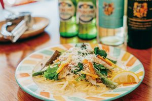 敦賀真鯛と生野菜のクリームパスタ