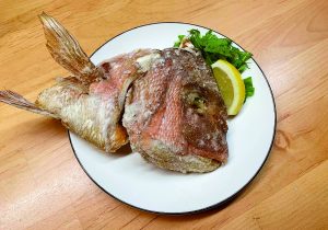 敦賀真鯛かしらの唐揚げ